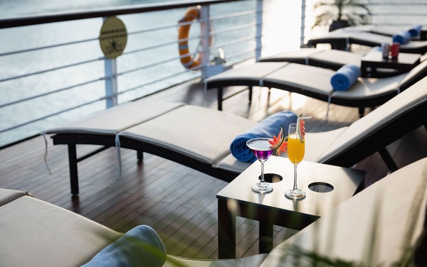 Sundeck